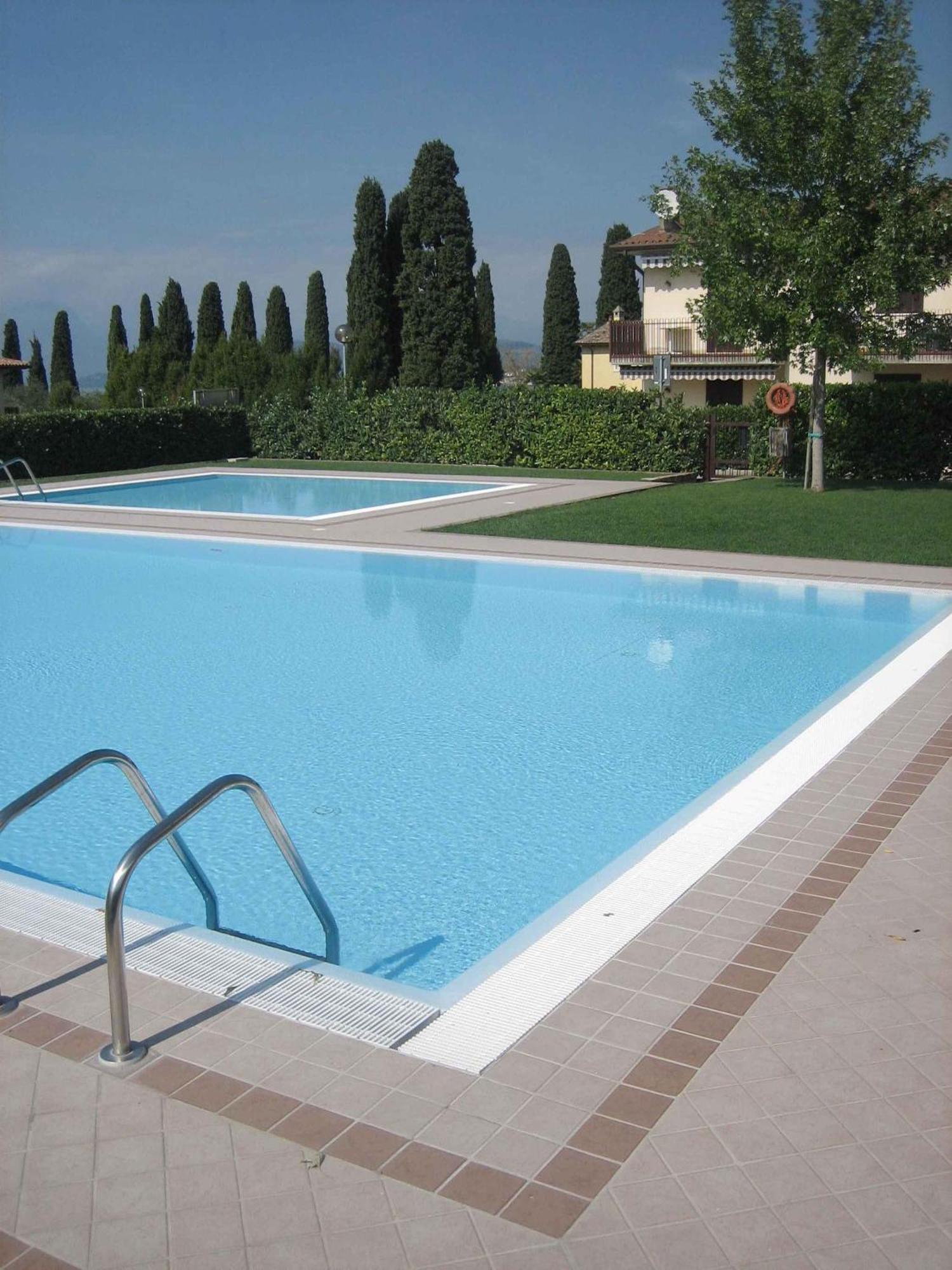In Lazise/gardasee 21939